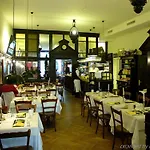 Orphee - Grosses Haus Otel 3*