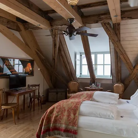 Orphee - Grosses Haus Hotell Regensburg