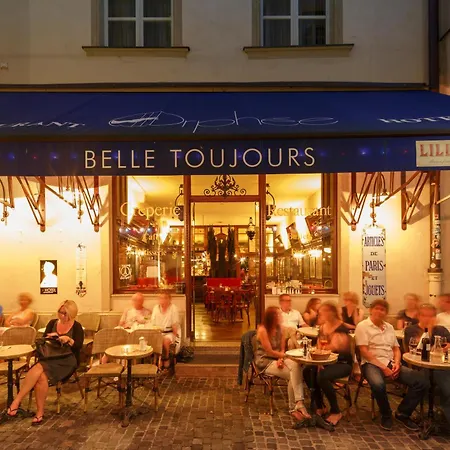 Orphee - Grosses Haus 3*