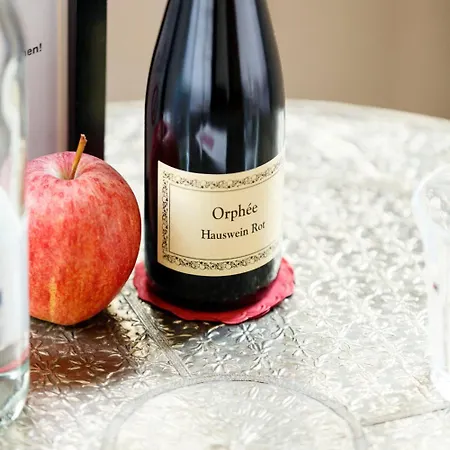 Orphee - Grosses Haus