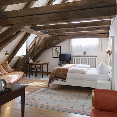 Hotel Orphee - Grosses Haus