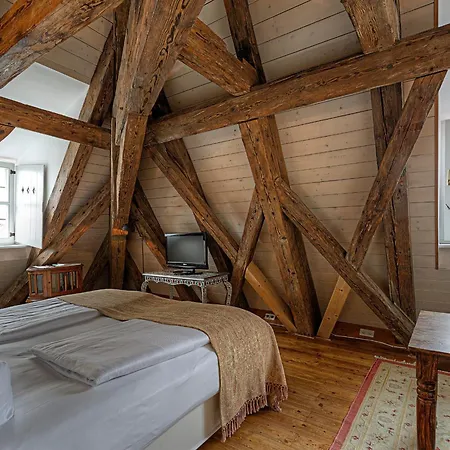 Orphee - Grosses Haus 3* Regensburg