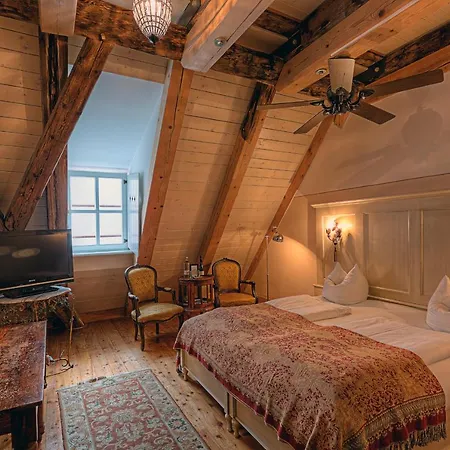 Otel Orphee - Grosses Haus