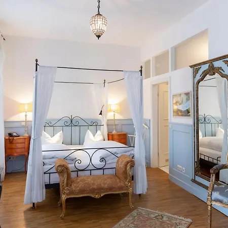 Orphée - Großes Haus 3* Ratisbonne