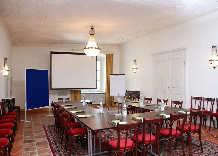 Orphee - Grosses Haus