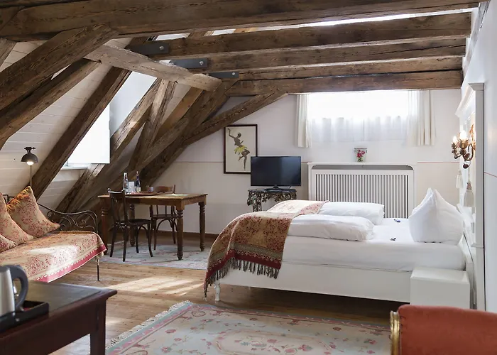 Hotel Orphee - Grosses Haus