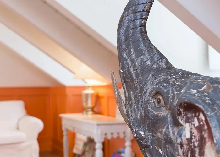 Orphée - Großes Haus 3* Ratisbona