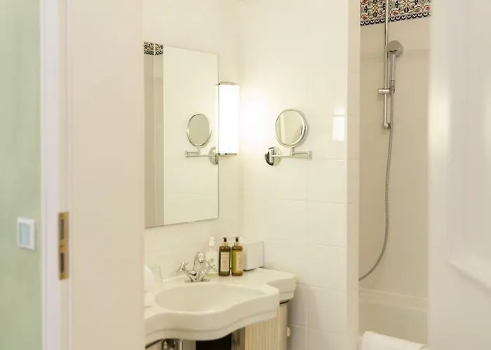 Orphee - Grosses Haus מלון 3*